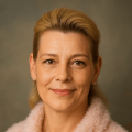 Sylvia-Angelina - Hellsehen - Unternehmertum - Medium & Channeling - Kartenlegen - Lichtarbeit